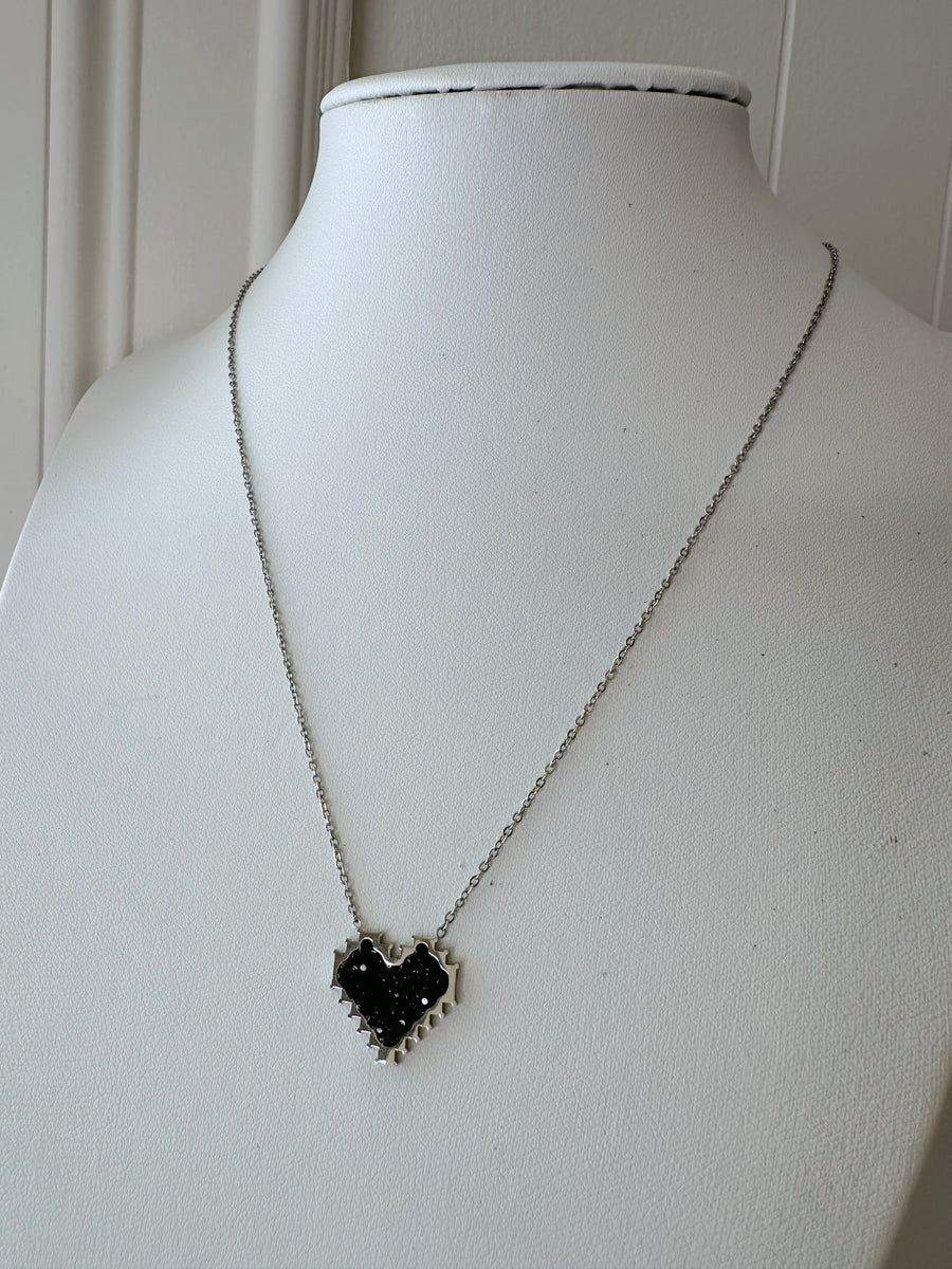 Lina Heart Necklace