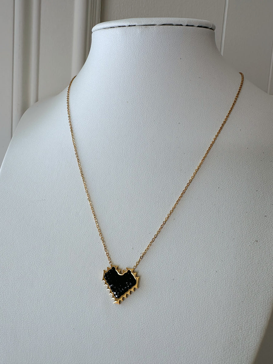 Lina Heart Necklace