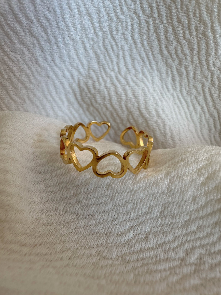 Heart Chain Ring