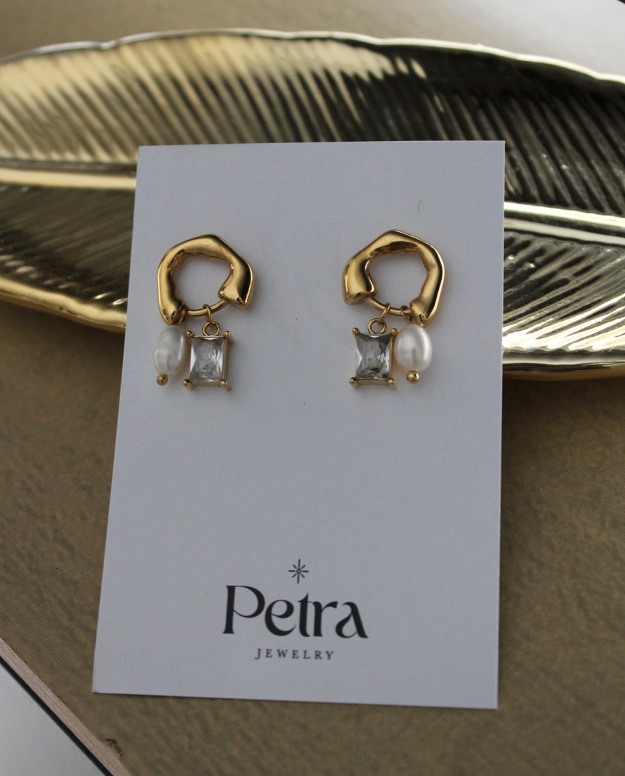 Nayla Earrings