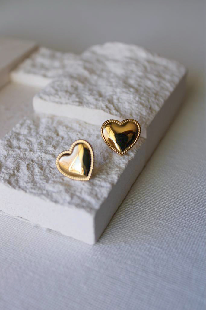 Lina Heart Earrings